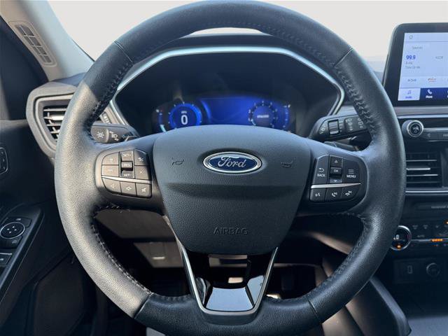 Certified 2020 Ford Escape Titanium AWD/4WD image 11