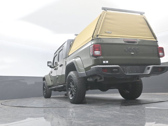 Used 2022 Jeep Gladiator Sport AWD/4WD image 22