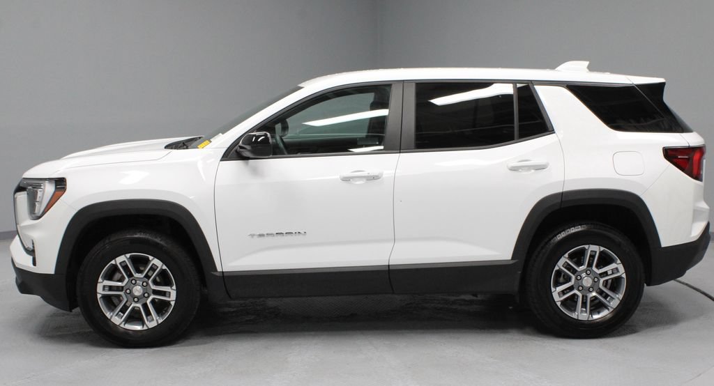 Used 2025 GMC Terrain Elevation AWD/4WD image 10