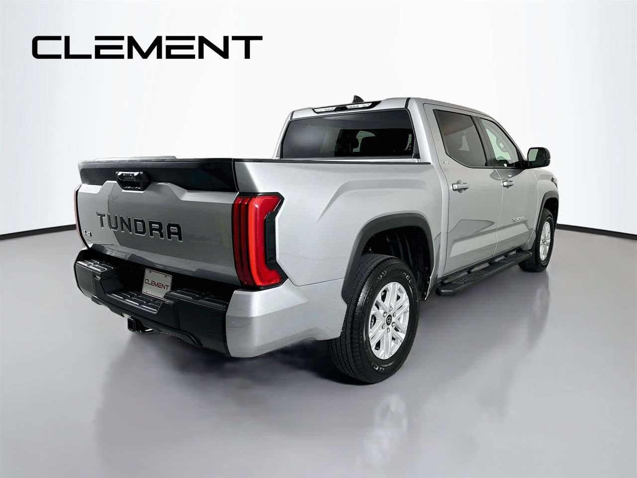 Used 2024 Toyota Tundra SR5 w/ SR5 Premium Package AWD/4WD image 7