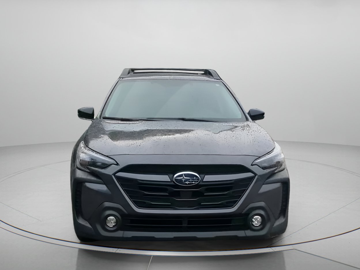 Used 2025 Subaru Outback Premium AWD/4WD image 7