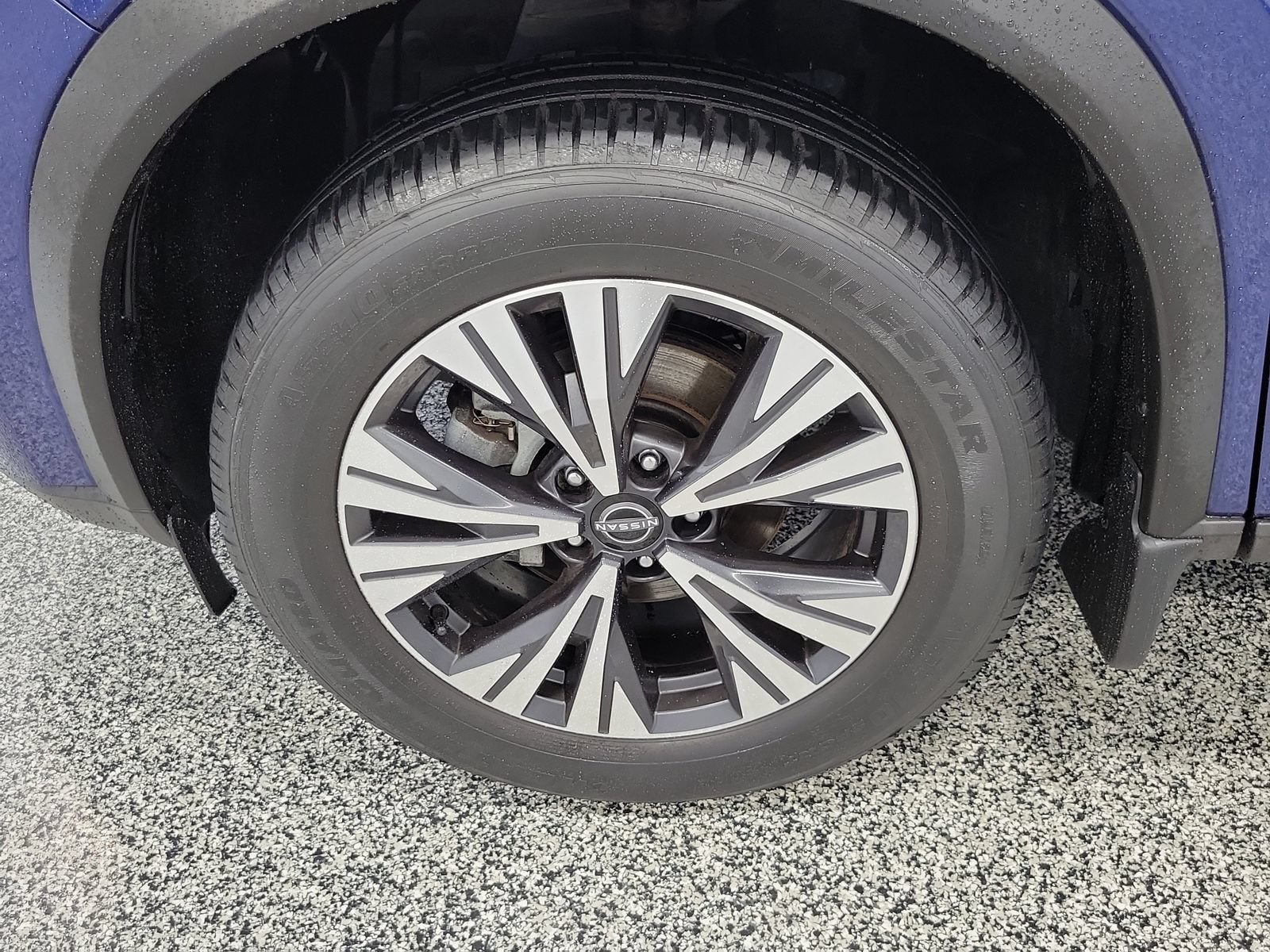 Used 2022 Nissan Rogue SV AWD/4WD image 5