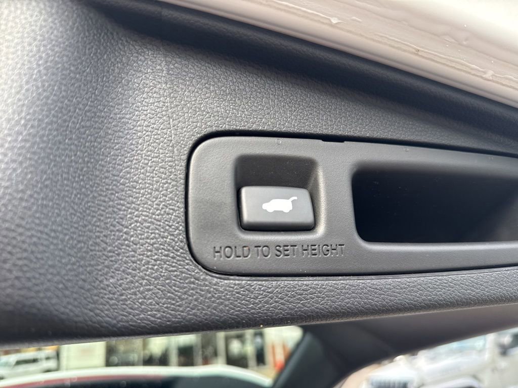 Used 2021 Honda CR-V Touring image 13