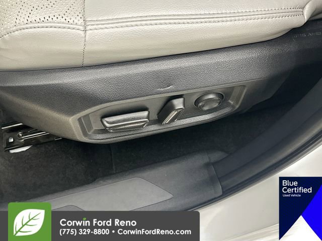 Used 2022 Toyota Tundra SR5 w/ Advanced Technology Package AWD/4WD image 22