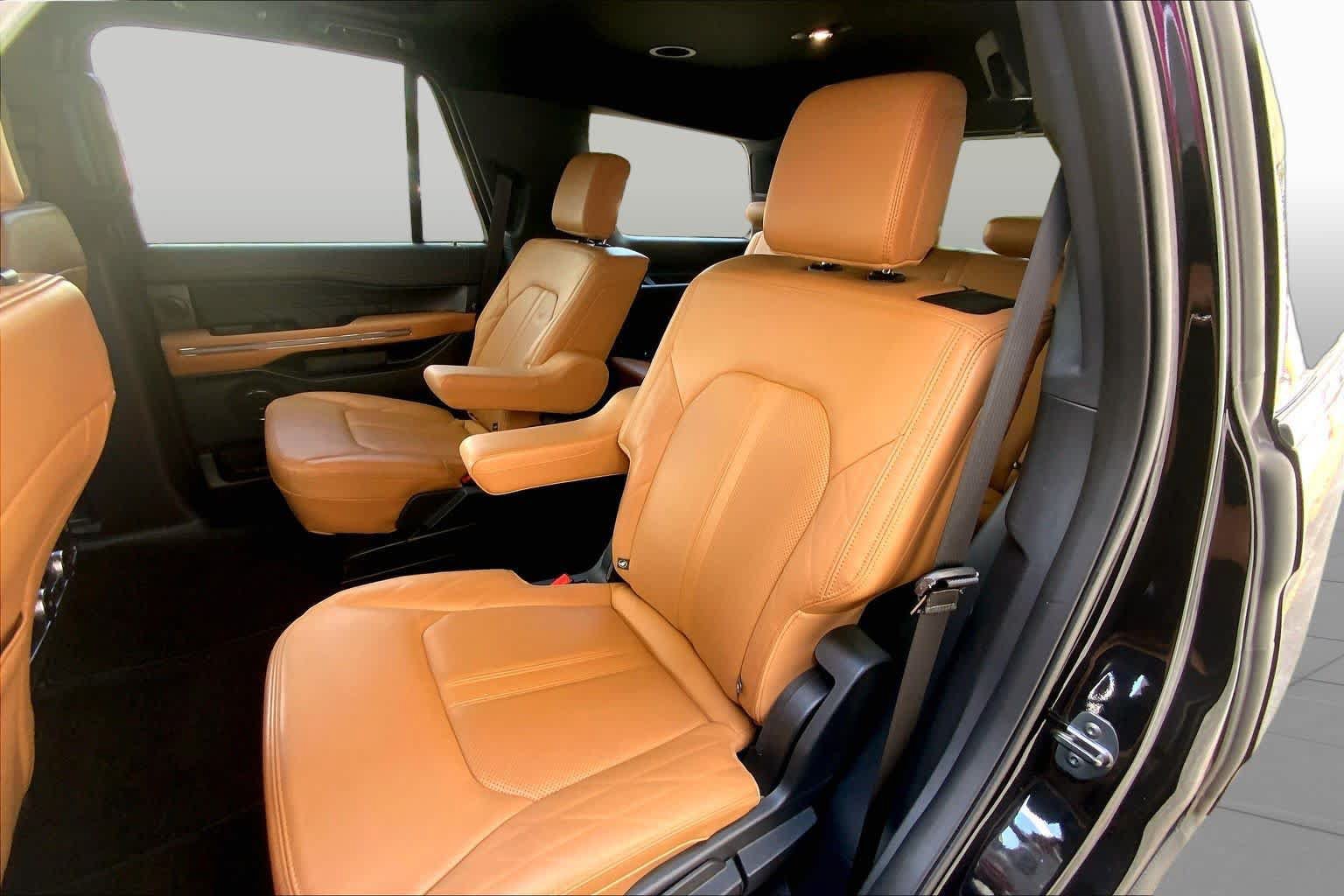 Certified 2023 Ford Expedition Platinum RWD image 21