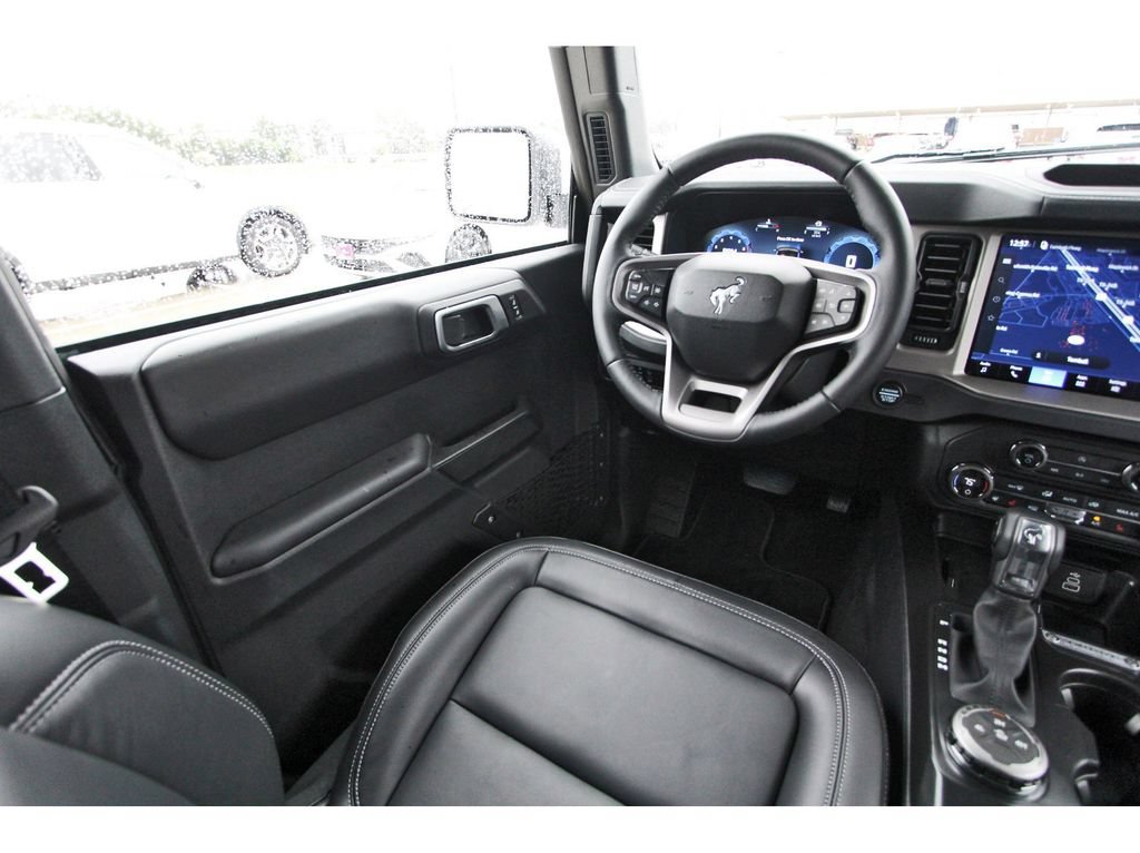 Certified 2026 Ford Bronco Outer Banks AWD/4WD image 11