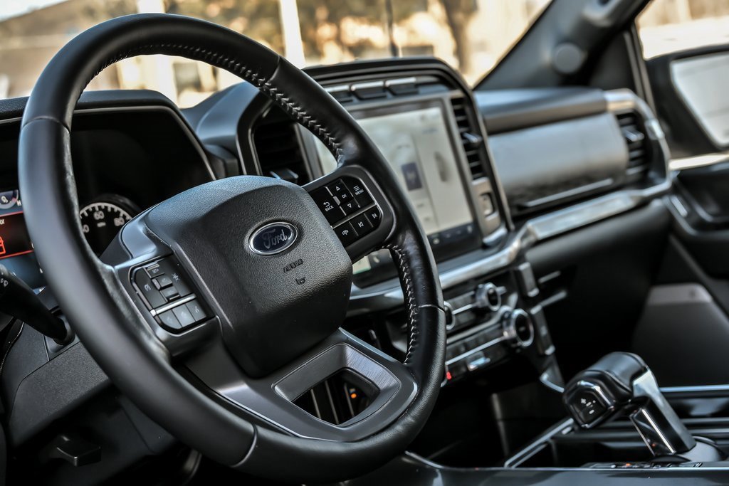 Certified 2022 Ford F150 XLT w/ Equipment Group 302A High image 19