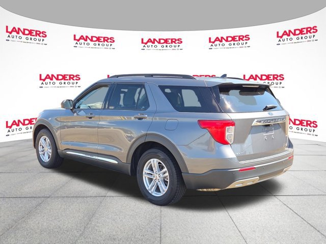 Certified 2023 Ford Explorer XLT w/ Equipment Group 202A RWD image 5