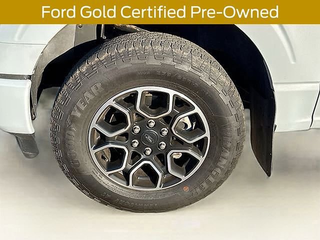 Certified 2022 Ford F150 XLT w/ Equipment Group 302A High image 40