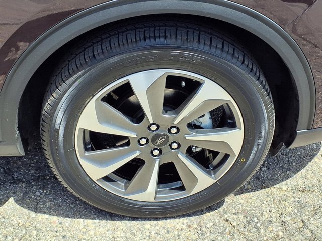 Certified 2023 Ford Escape Platinum AWD/4WD image 31