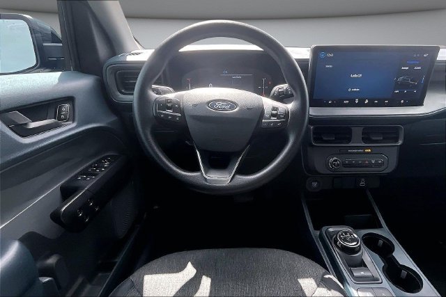 Certified 2025 Ford Maverick XLT w/ Black Appearance Package AWD/4WD image 9
