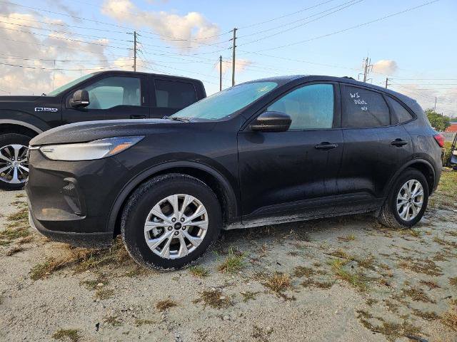 Certified 2025 Ford Escape ST-Line FWD image 4