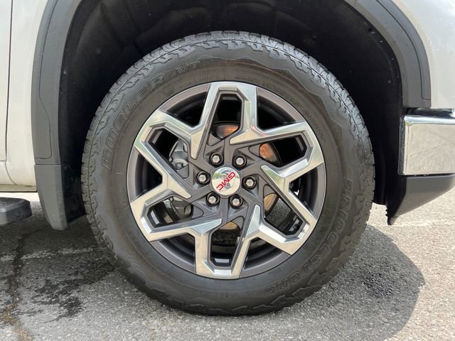Used 2022 GMC Sierra 1500 SLT AWD/4WD image 13