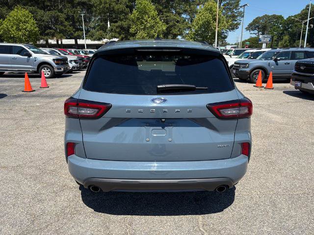 Certified 2024 Ford Escape ST-Line AWD/4WD image 6