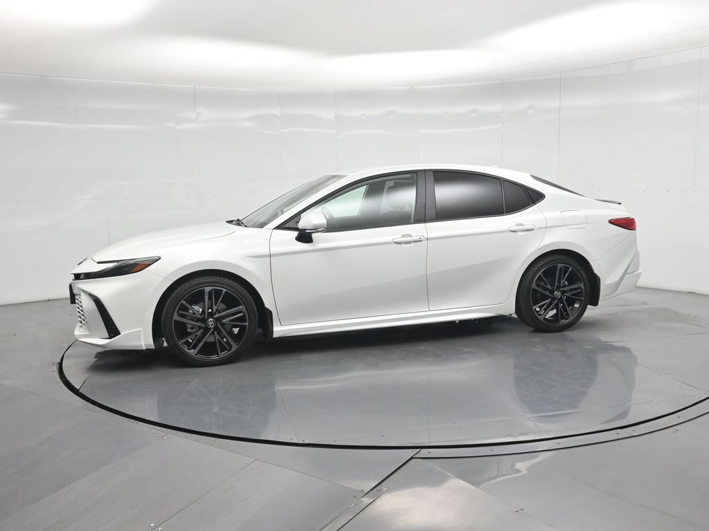 Used 2026 Toyota Camry XSE FWD image 27