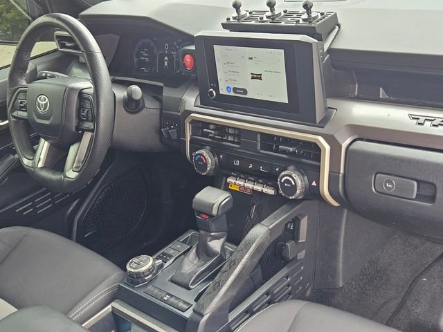 Used 2024 Toyota Tacoma TRD Off-Road w/ TRD Off Road Upgrade Package AWD/4WD image 17