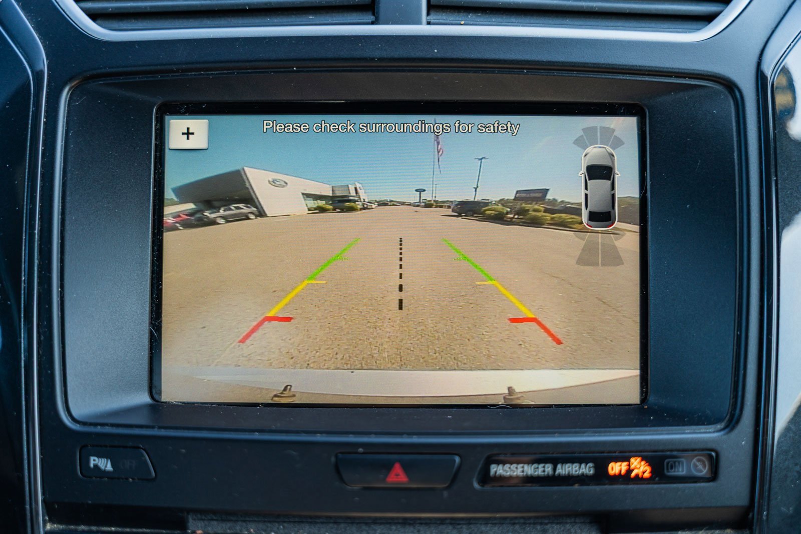 Certified 2017 Ford Explorer XLT w/ Equipment Group 202A image 32