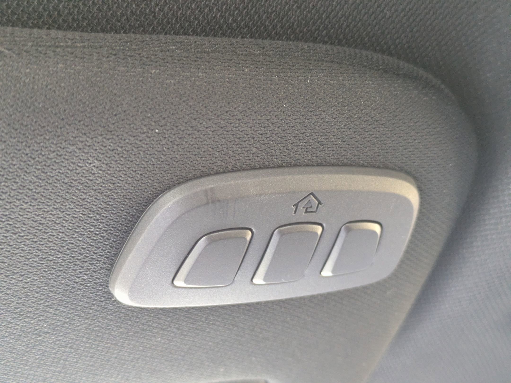 Certified 2025 Ford Mustang GT Premium image 24