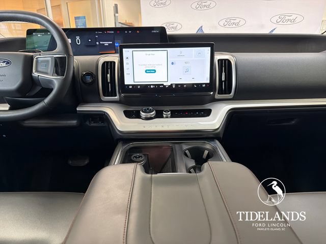 Certified 2025 Ford Expedition Active RWD image 22