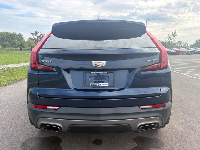 Used 2020 Cadillac XT4 Premium Luxury w/ Enhanced Visibility Package FWD image 8