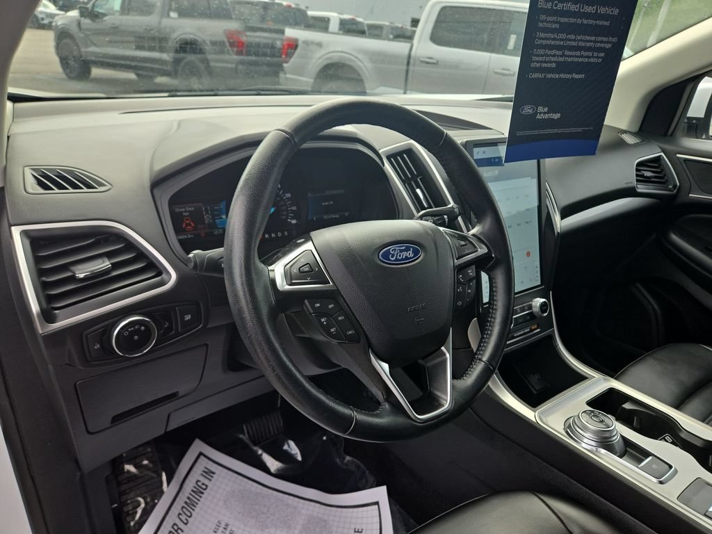 Certified 2024 Ford Edge SEL AWD/4WD image 7