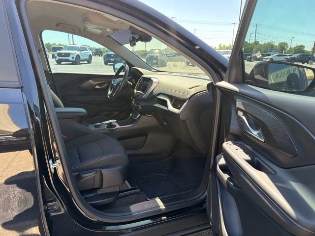 Used 2023 GMC Terrain SLE w/ Driver Convenience Package FWD image 20