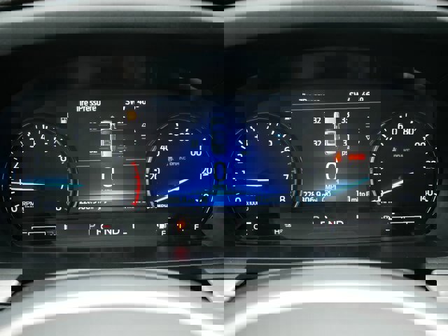 Certified 2023 Ford Explorer XLT w/ Class IV Trailer Tow Package image 24