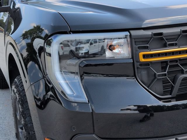 Certified 2025 Ford Maverick Tremor AWD/4WD image 11