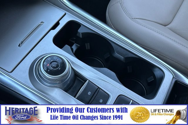 Certified 2022 Ford Explorer Limited w/ Equipment Group 301A image 23