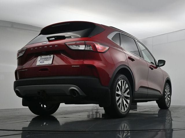Certified 2022 Ford Escape Titanium w/ Class II Trailer Tow Package AWD/4WD image 34