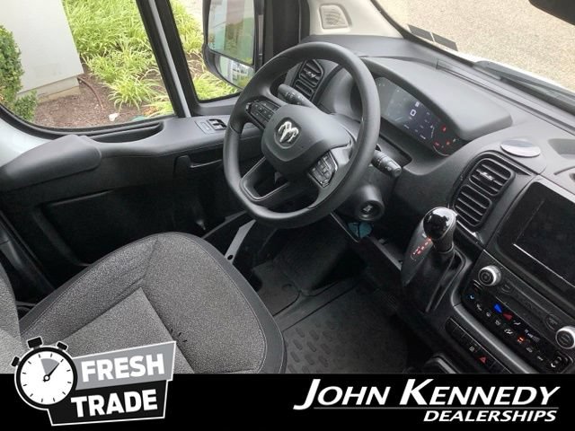 Used 2025 RAM ProMaster 2500 w/ U-Haul Equipment Group FWD image 15