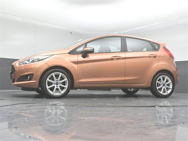 Certified 2017 Ford Fiesta SE w/ Equipment Group 201A image 7