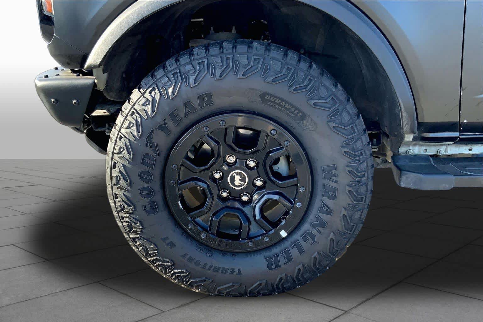 Certified 2023 Ford Bronco Wildtrak AWD/4WD image 10