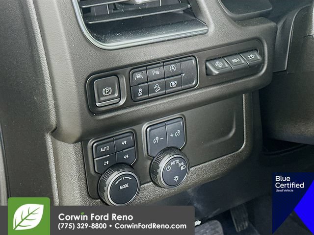 Used 2023 Chevrolet Suburban High Country AWD/4WD image 14