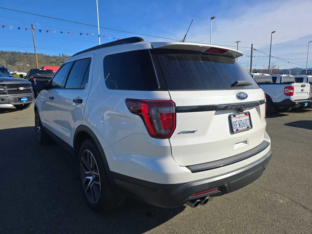 Certified 2018 Ford Explorer Sport image 3