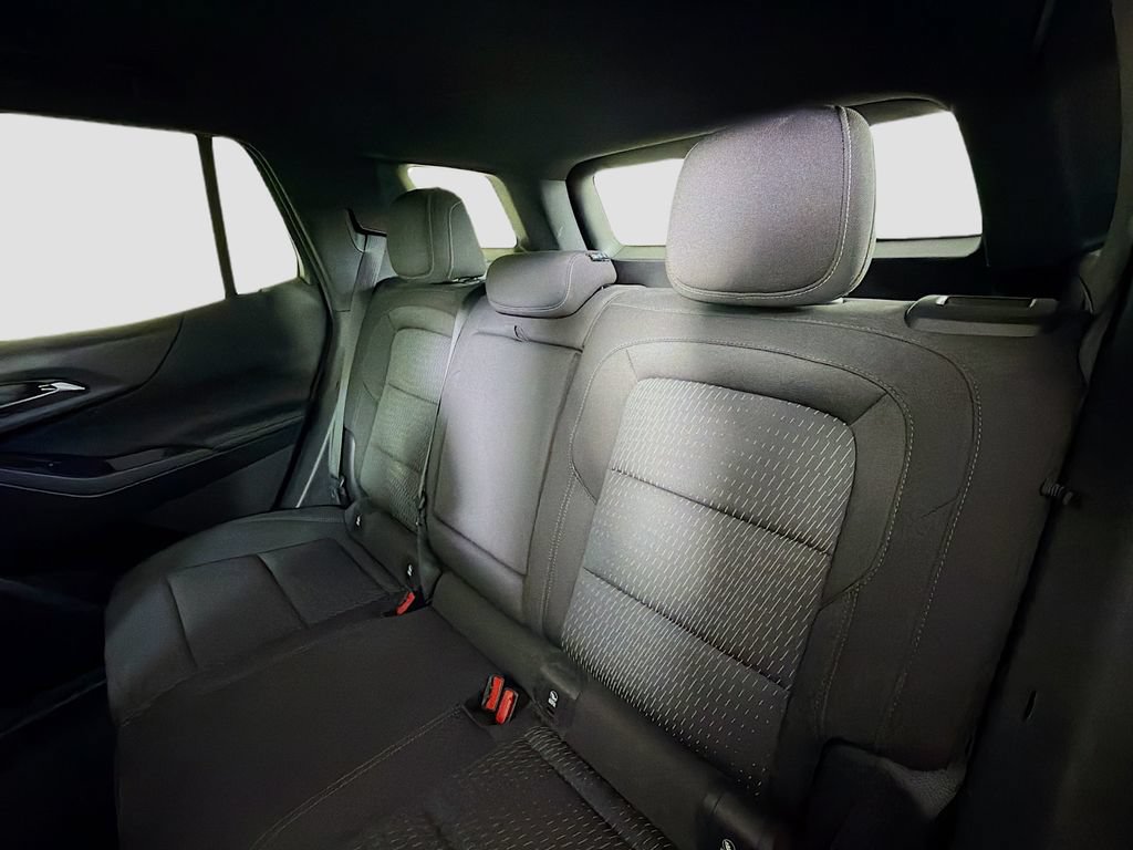 Used 2026 Chevrolet Equinox LT FWD image 25