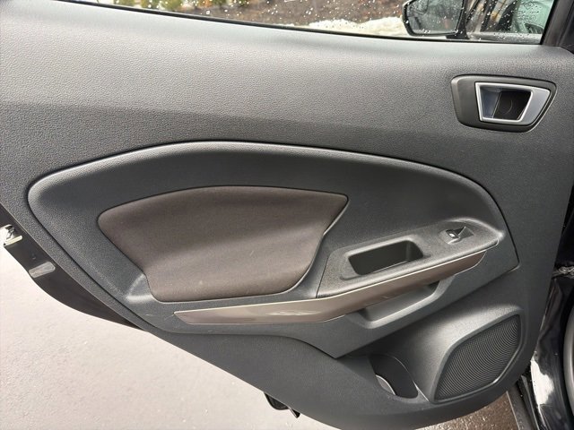 Certified 2019 Ford EcoSport SE image 30