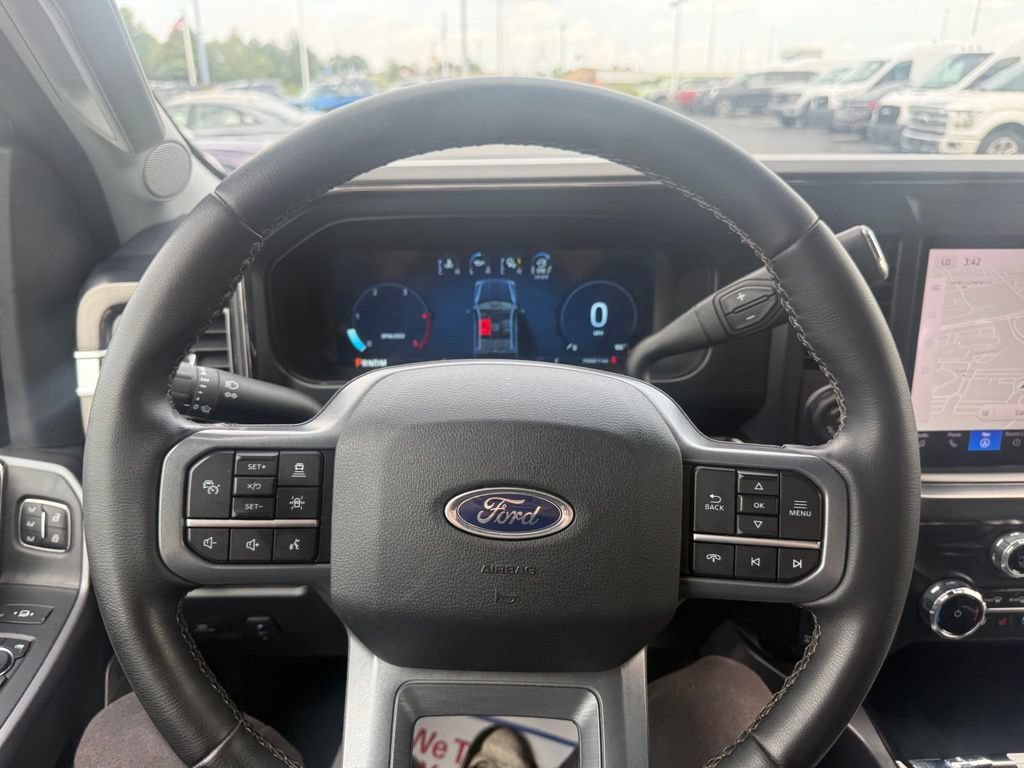 Certified 2025 Ford F350 Lariat w/ Lariat Ultimate Package AWD/4WD image 25
