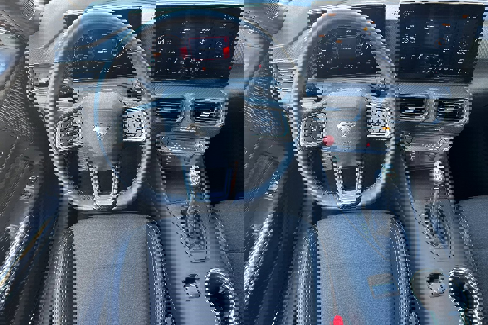 Certified 2025 Ford Mustang Coupe image 15