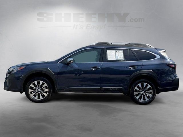 Used 2025 Subaru Outback Touring AWD/4WD image 17