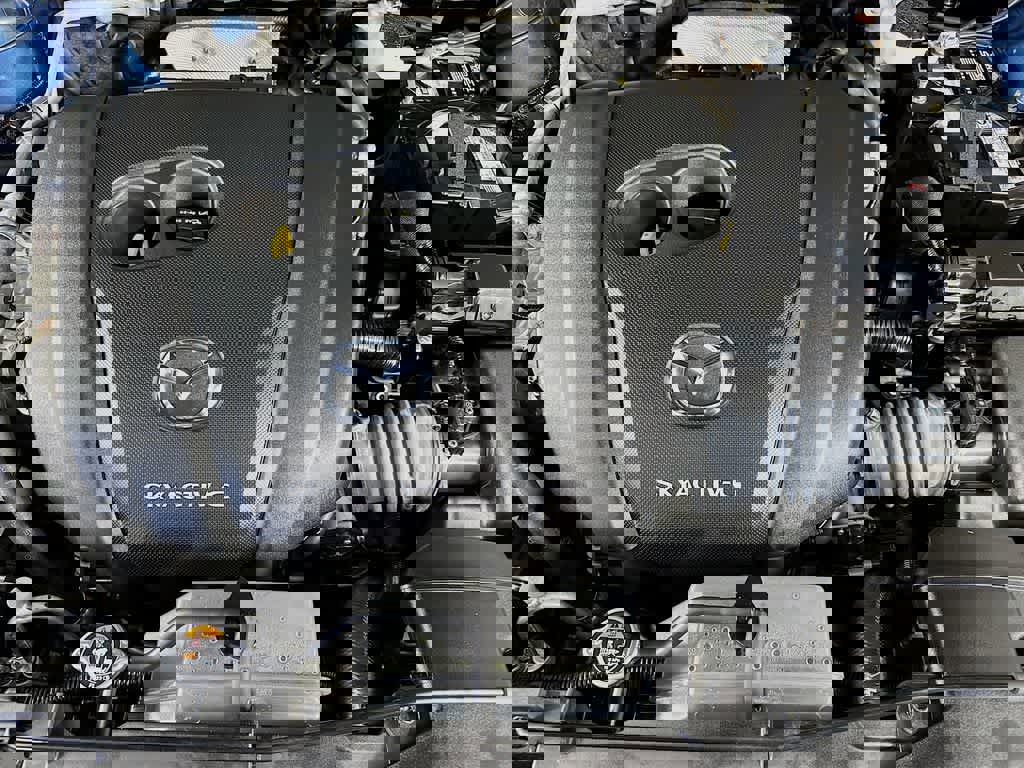 Used 2021 MAZDA CX-5 Touring image 9