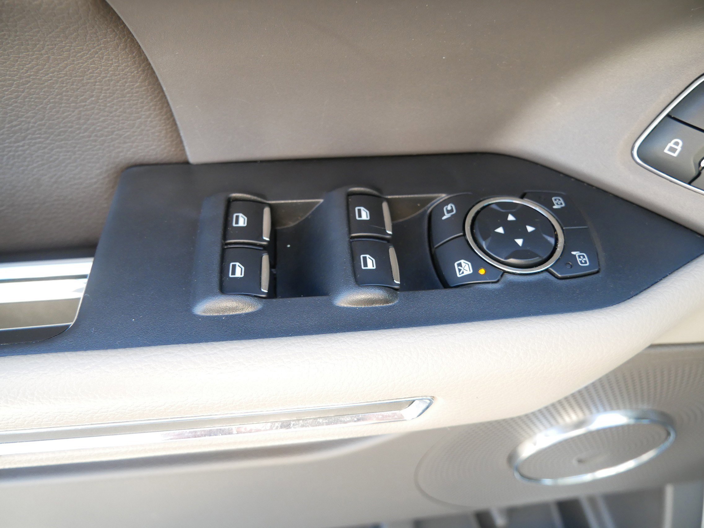 Certified 2021 Ford Expedition Max XLT image 35