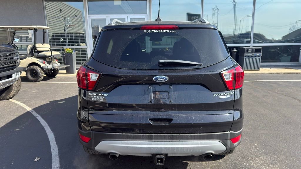 Certified 2019 Ford Escape Titanium image 4