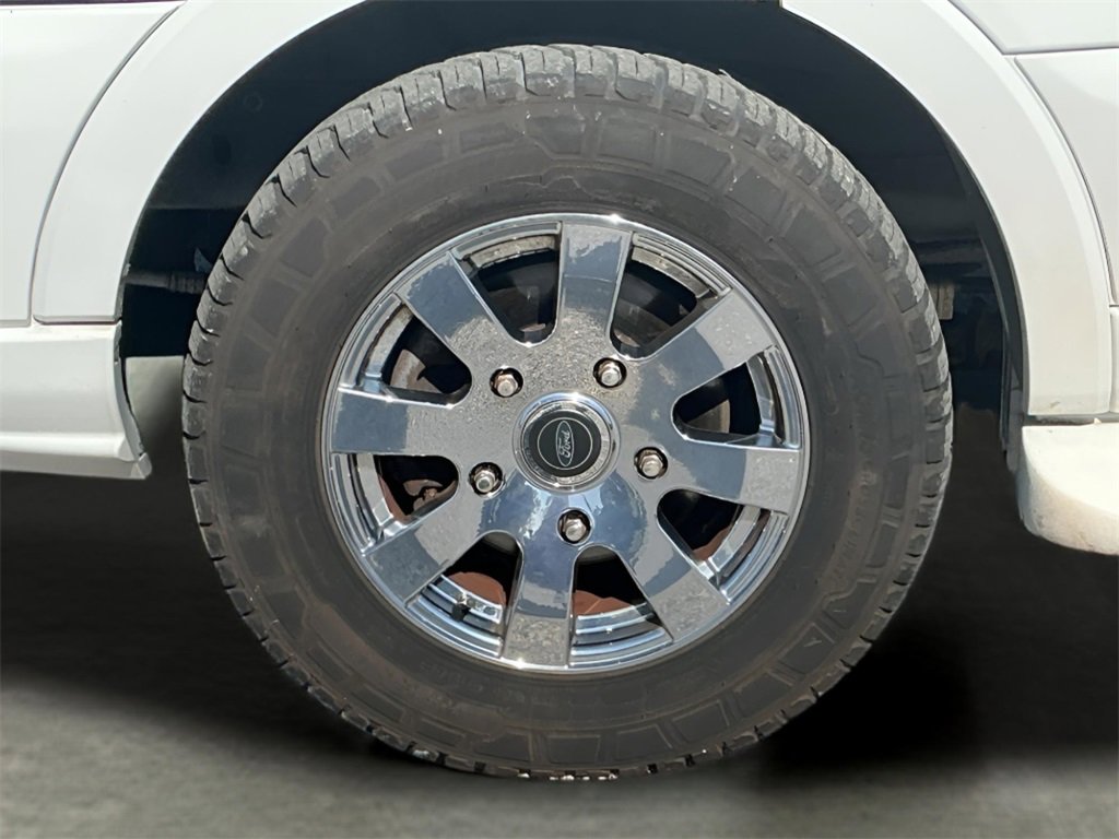 Certified 2017 Ford Transit 150 XLT image 41