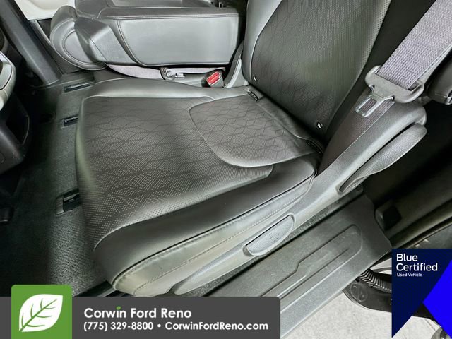 Used 2024 Kia Carnival LX FWD image 26
