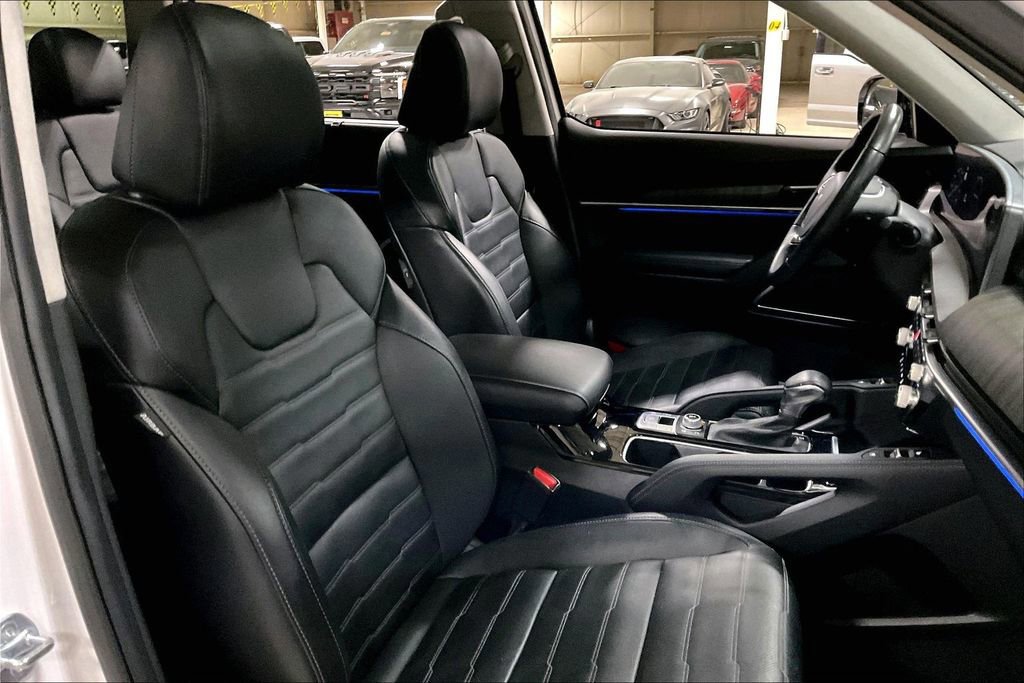 Used 2024 Kia Telluride SX Prestige image 9