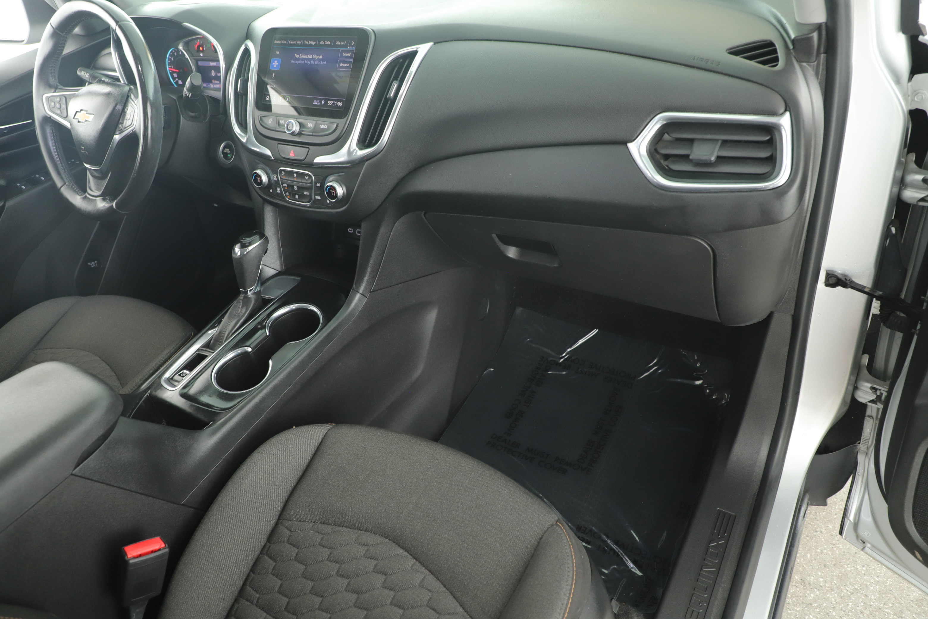 Used 2020 Chevrolet Equinox LT image 20