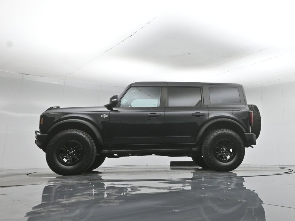 Certified 2022 Ford Bronco Wildtrak AWD/4WD image 8