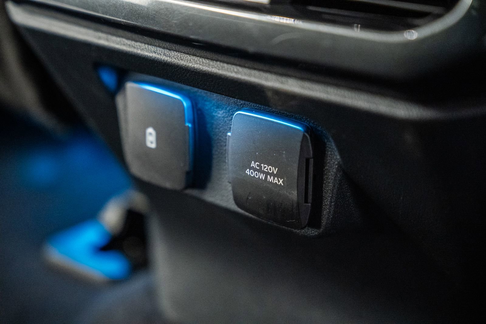 Certified 2023 Ford F150 Lariat w/ Equipment Group 502A High image 43