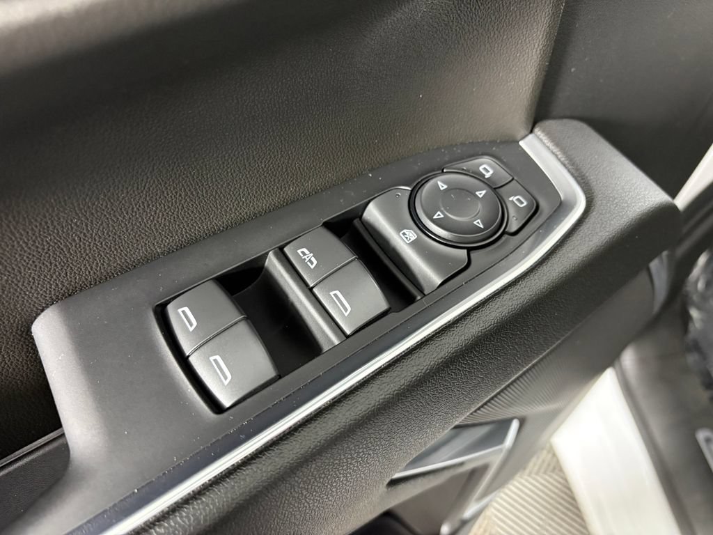 Used 2024 GMC Sierra 1500 Elevation w/ X31 Off-Road Package AWD/4WD image 13